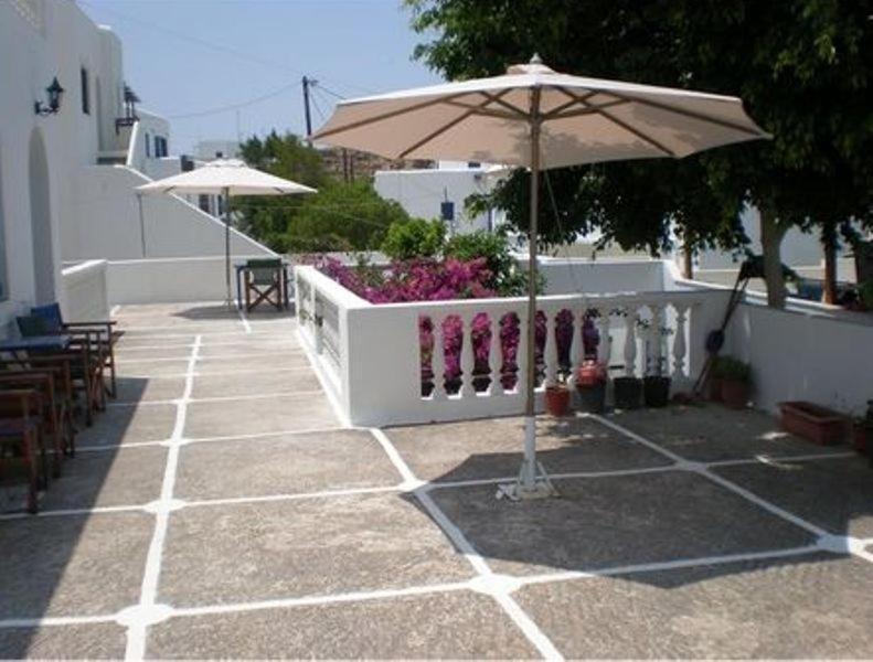 Artemis Pension Chora  Esterno foto